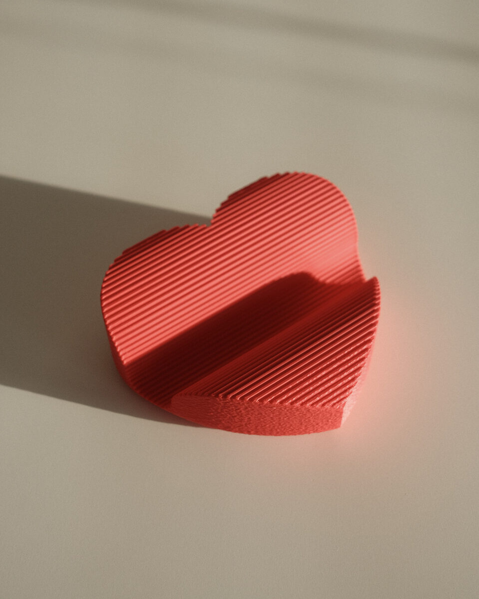 Amare Phone Stand - thumbnail 2