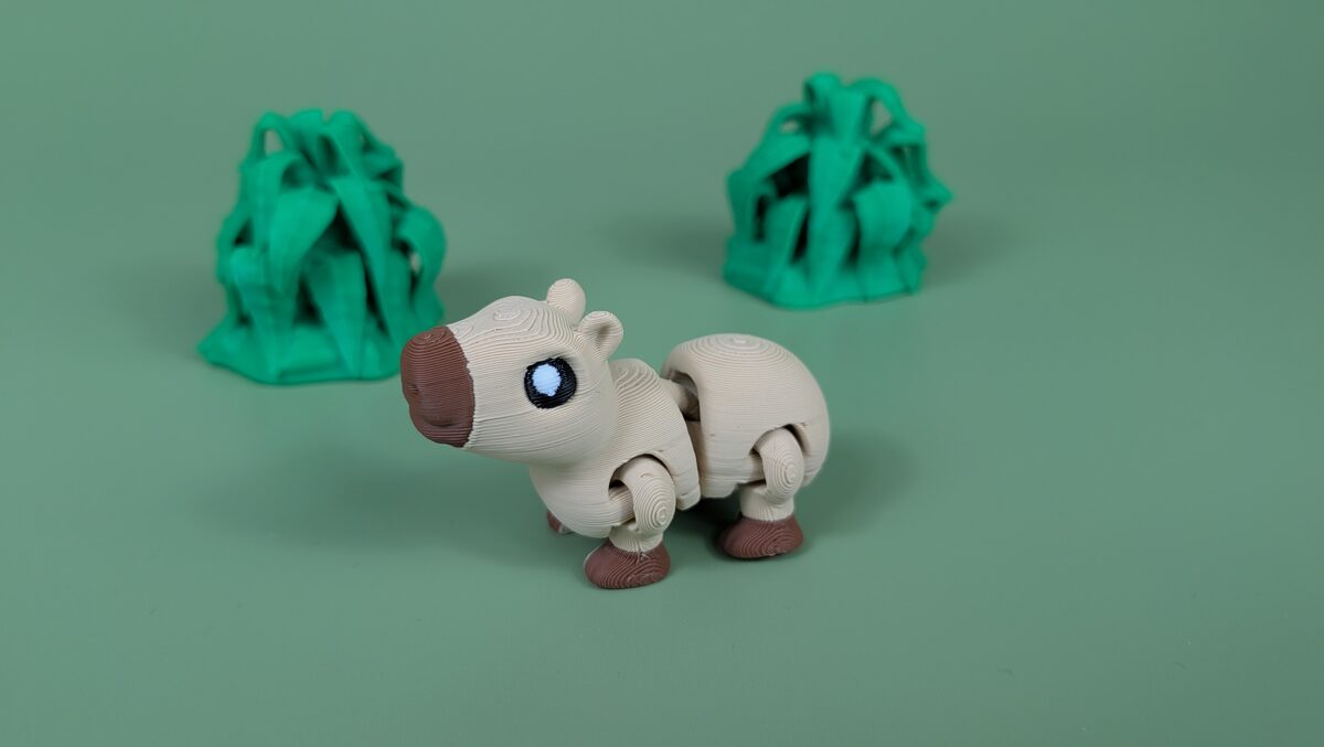 Capybara - Articulated Keychain Figure - thumbnail 2