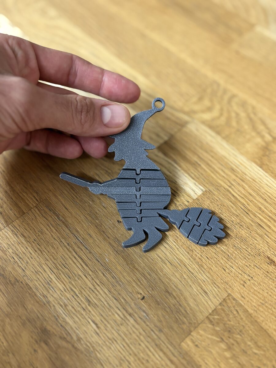 Booflex Iv – Flexi Witch On A Broom Keychain - thumbnail 8