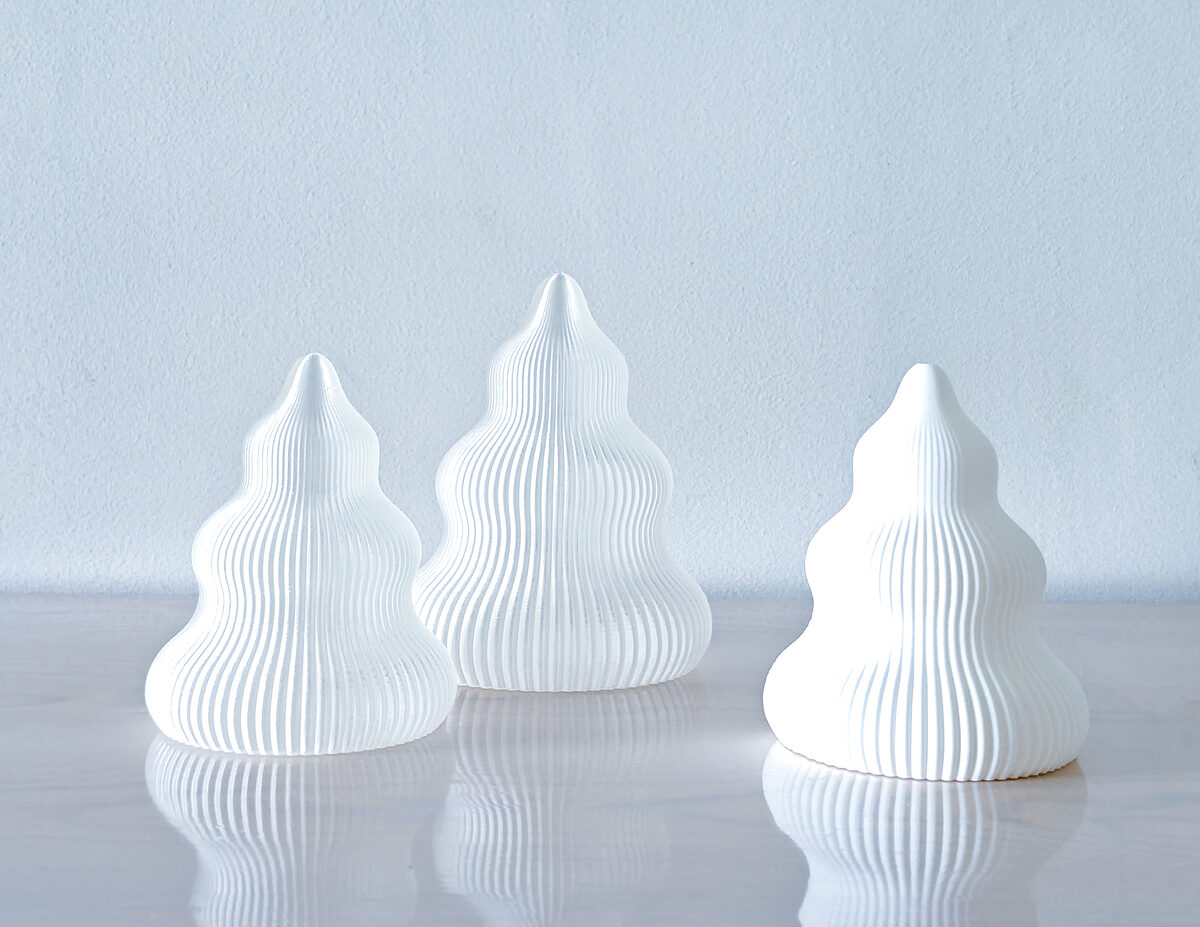 Bouba – Candlelit Christmas Tree - thumbnail 3