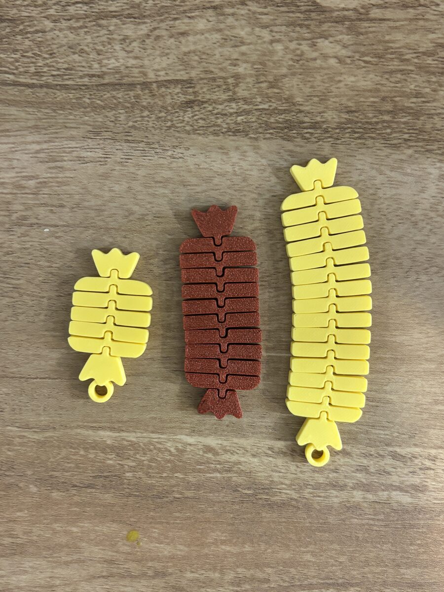 Candytrio | Flexi Christmas Candy Keychains – Set Of 3 Sizes - thumbnail 8
