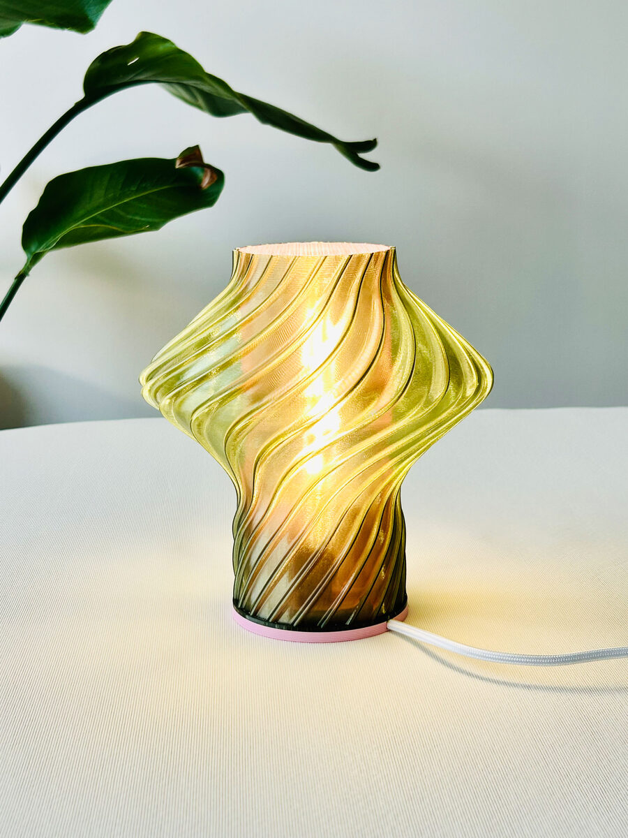 CARLA_table-lamp_front-green-pink
