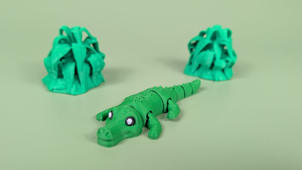 Crocodile - Articulated Keychain Figure - thumbnail 3