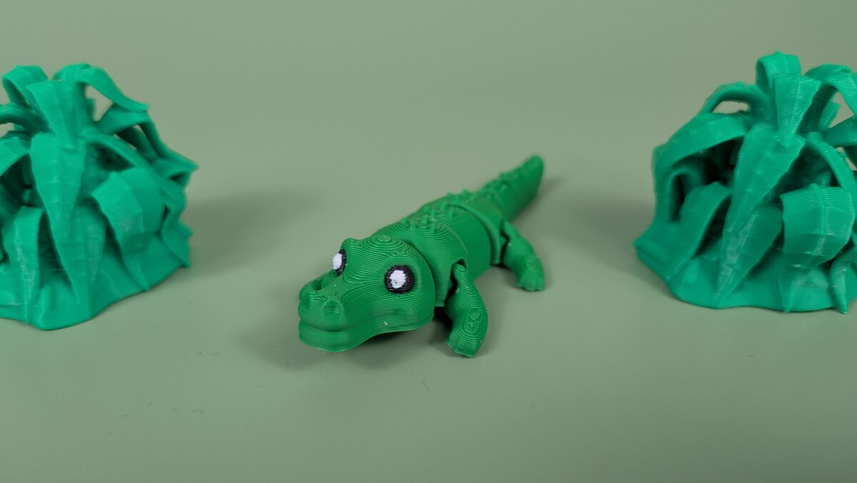 Crocodile - Articulated Keychain Figure - thumbnail 4