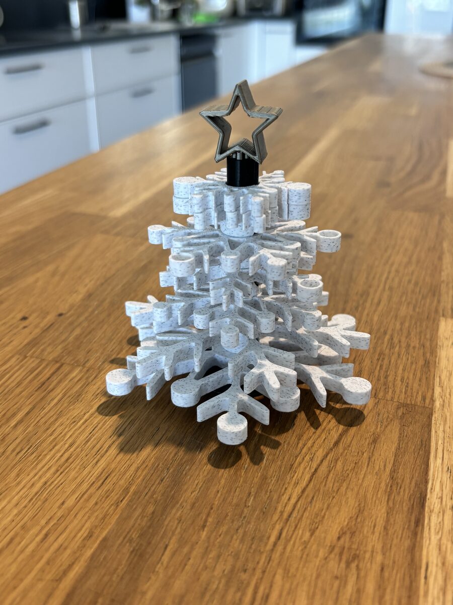 Flakestack |  Modular Christmas Tree – Snowflake Coasters & Magnets - thumbnail 6