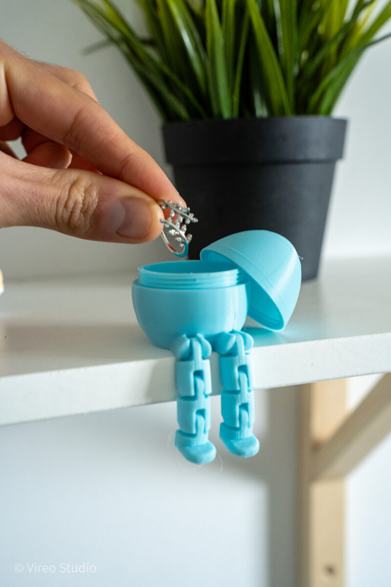 Fleggy | Flexi Egg Buddy - Easter Egg With Storage - thumbnail 6