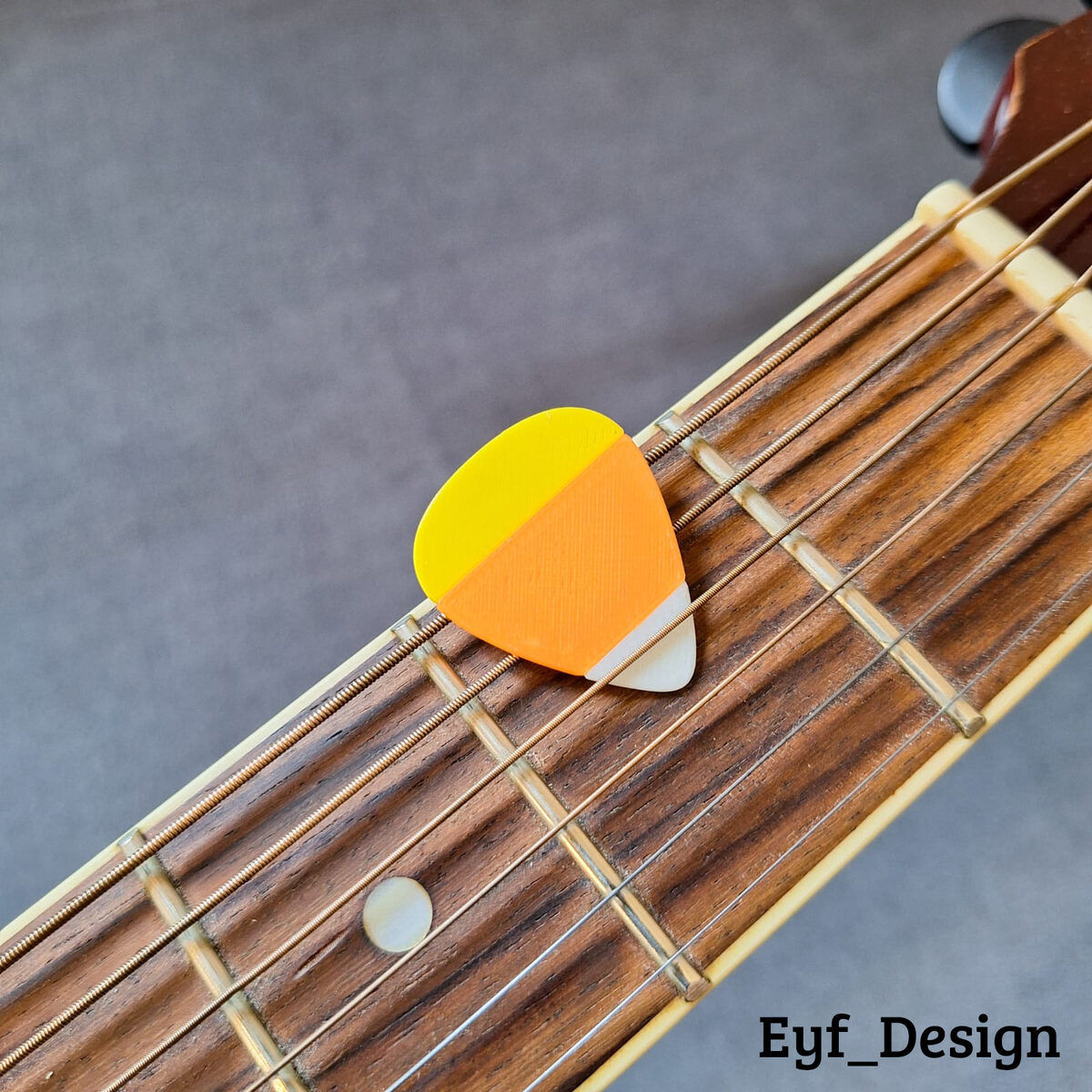 Guitar Pick - Candy Corn - thumbnail 3