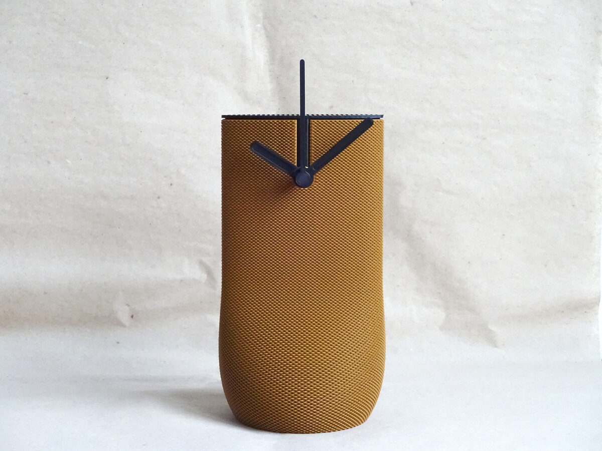ft_clock_ocher_03