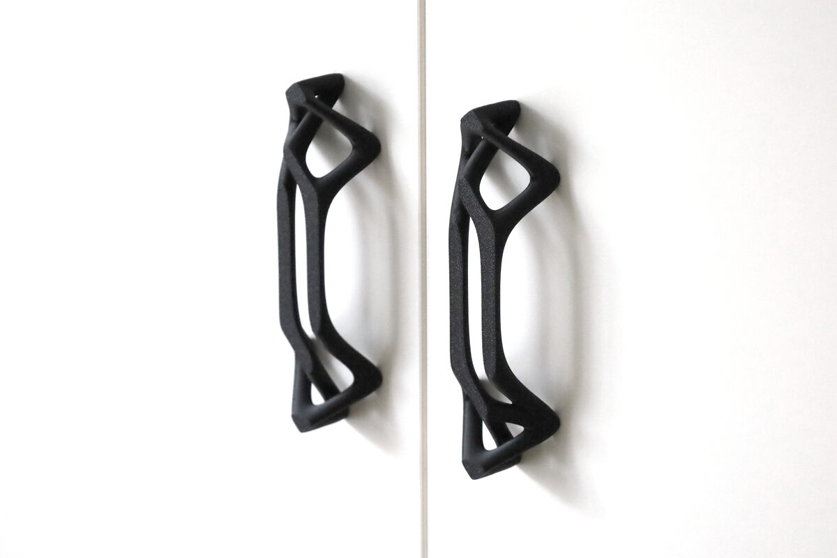 iap_skeleton_handle_02
