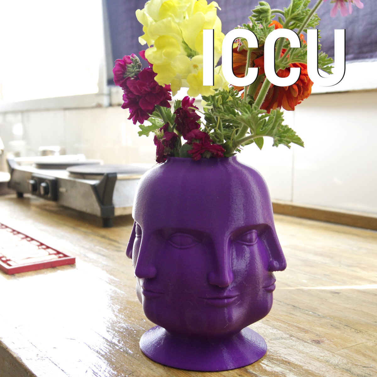 ICCU-vase