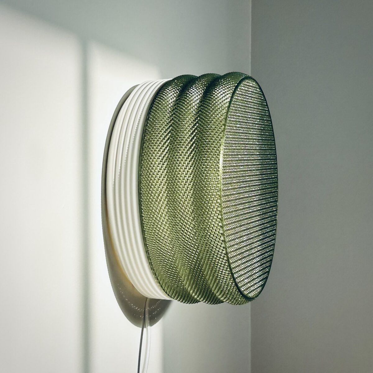 MALLA_wall-lamp_side-OFF